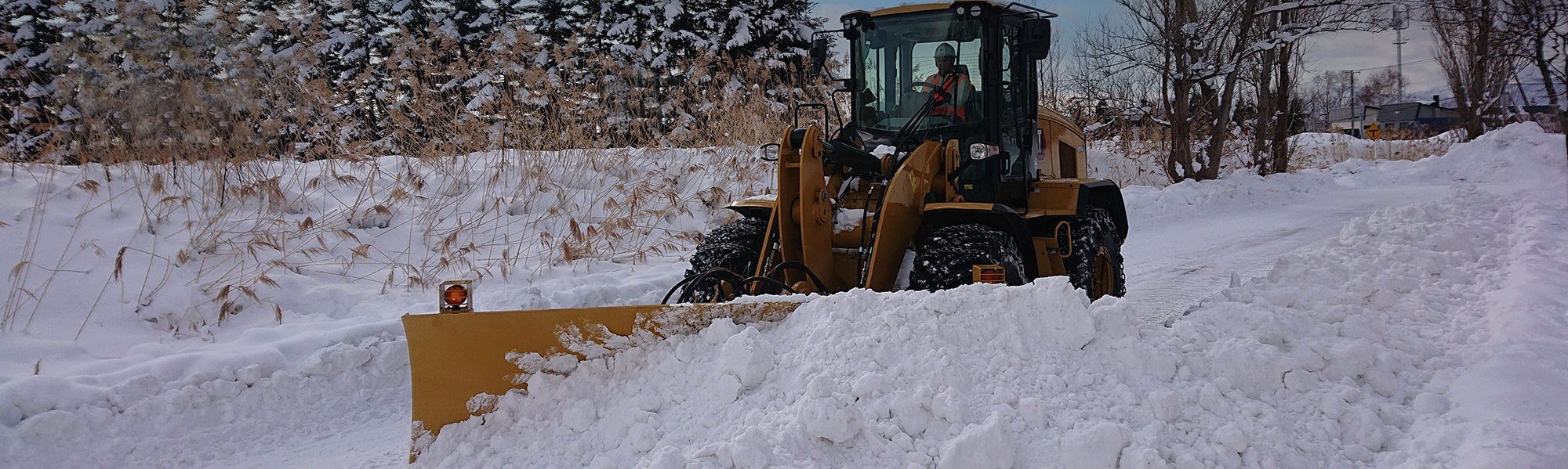 Machines et équipements de déneigement pour l’hiver